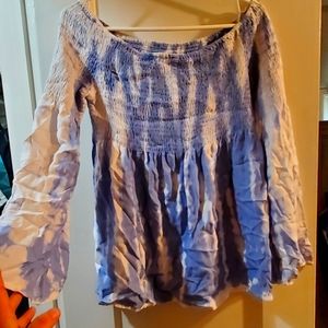 Off the shoulder blue and white tye die shirt